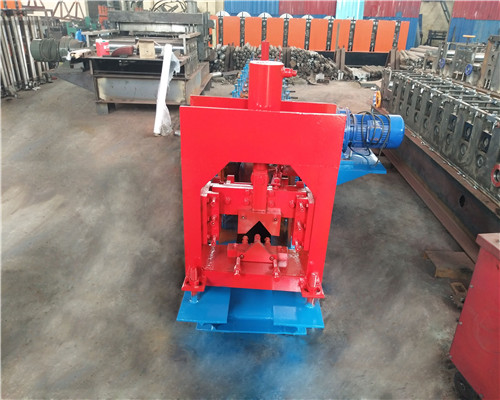 帶沖孔2.5mm厚角鐵機