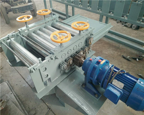 小型半自動開平機